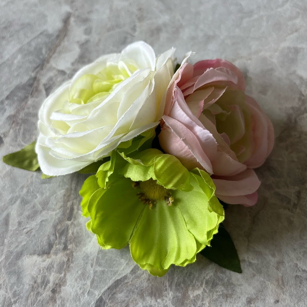 Pinup Hair Flower Clip - Pink/White/Green